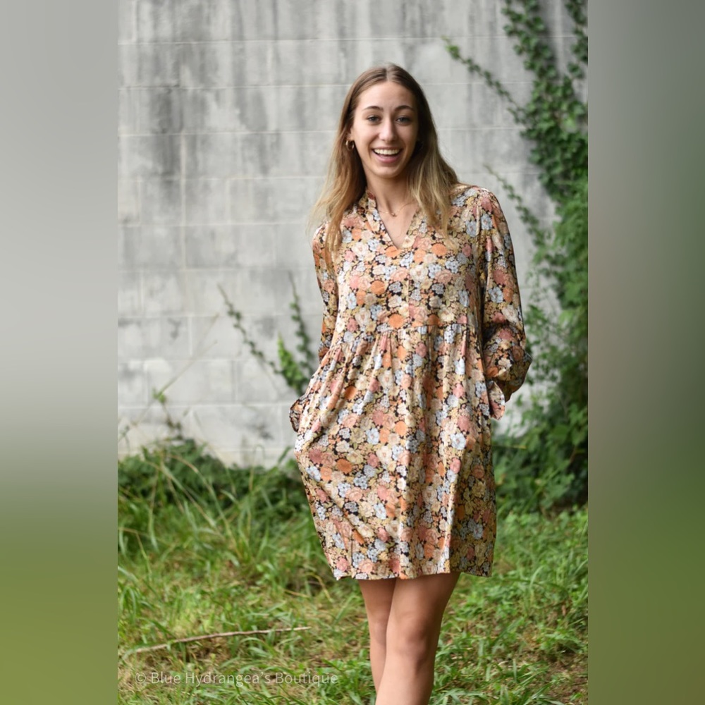 THML long sleeve floral dress size large